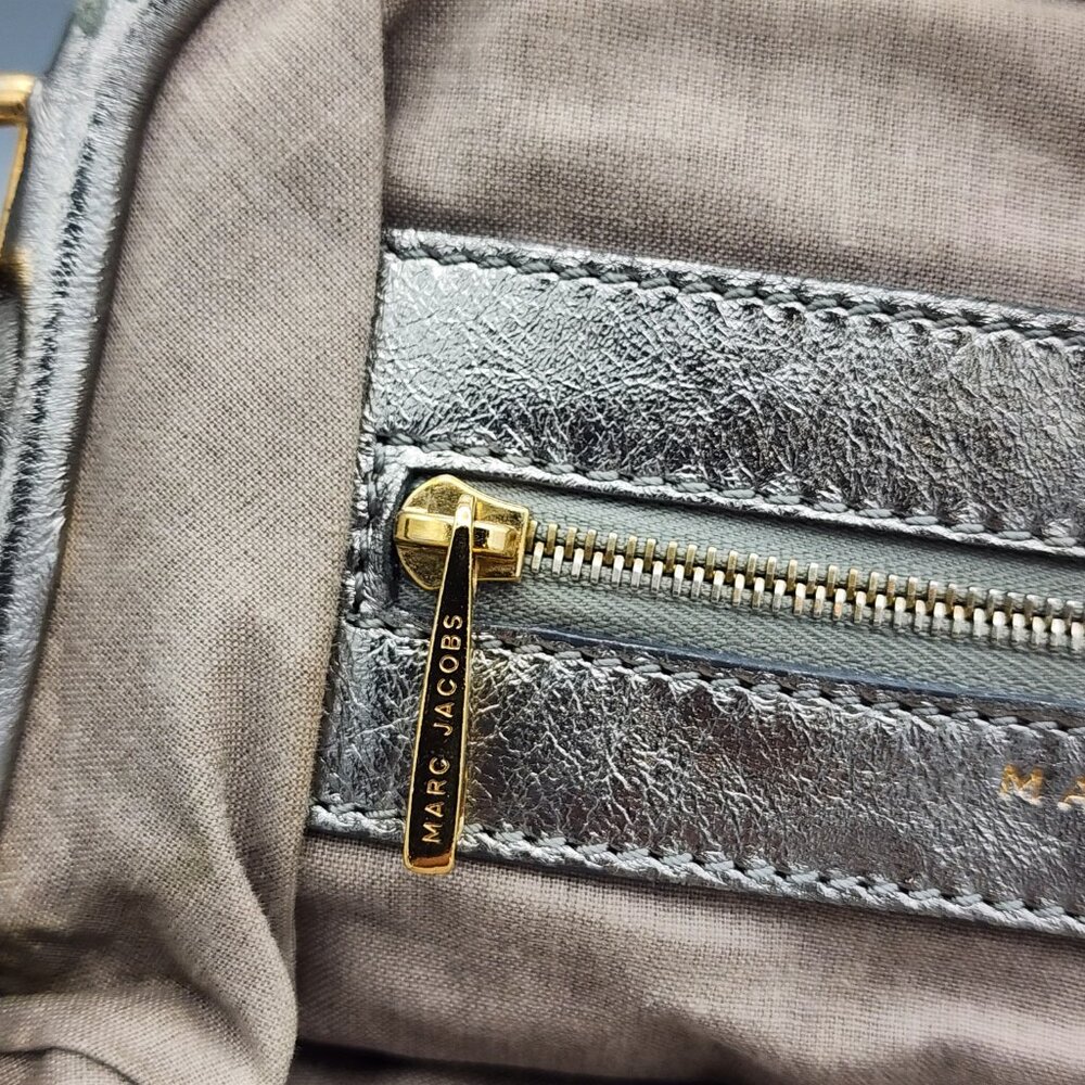MARC JACOBS Collection Patchwork Metallic Leather Little Stam Bag in Silver - Picture 14 of 16